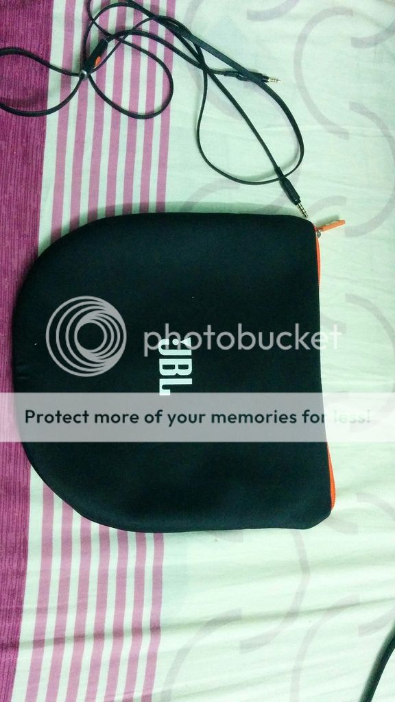 Cần bán headphone JBL J88i 99% - 7