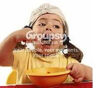 kid eating