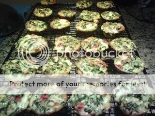 SpinachFetaBites.jpg Bites-SpinachFeta picture by mishNotmush