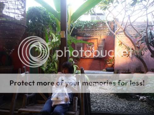 ภูมิบุรีผ่อนคลาย ไปจนกอดหมอน